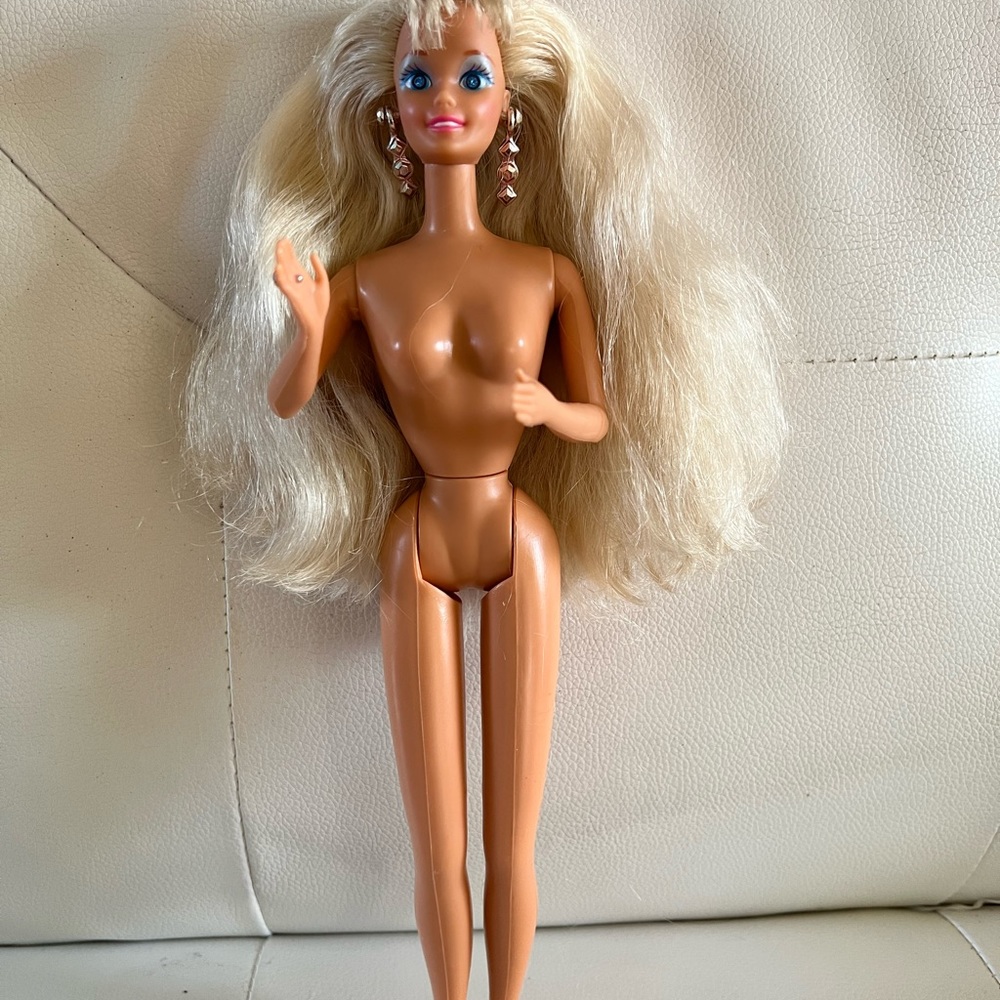 Vintage sparkle eyes barbie doll - Picture 4 of 8